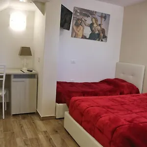 Affitta La Fenice Di Folli Lorella Affittacamere Puegnago del Garda
